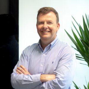 headshot rob pryce