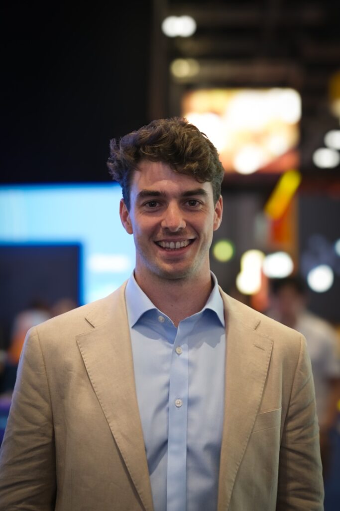 joeadairportrait