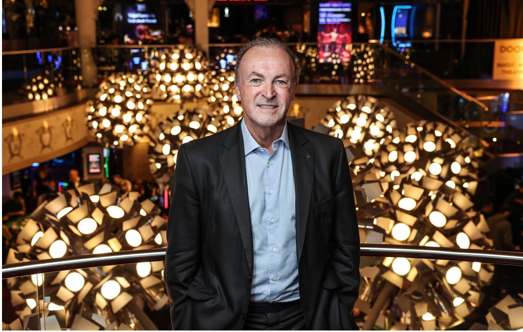 simon thomas hippodrome casino
